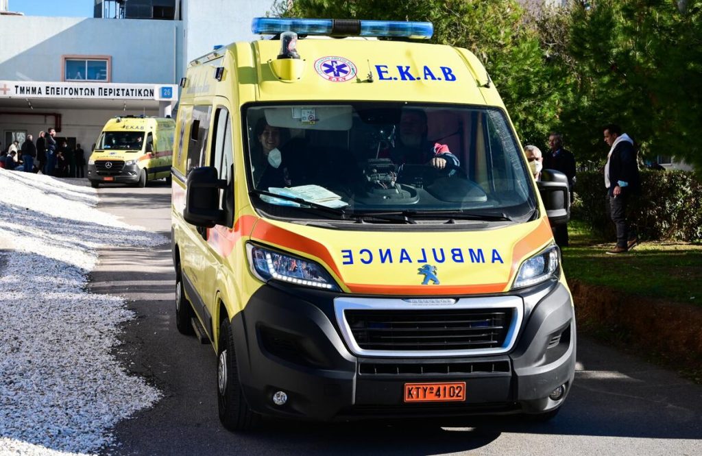 Τροχαίο δυστύχημα στο Διδυμότειχο: Σφοδρή σύγκρουση φορτηγού με αυτοκίνητο – Ένας νεκρός