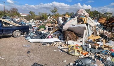 Έπιασαν επ’ αυτοφώρω 31χρονο να πετά μπάζα – Ρύπανση και οικολογική ζημιά στη Δυτική Θεσσαλονίκη