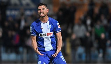 Ηρακλής – ΠΑΣ Γιάννινα: Ο Εραμούσπε πέταξε εκτός αγωνιστικού χώρου ένα κινητό! (βίντεο)