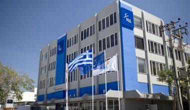 ΝΔ για επίθεση στην «Ομάδα Αλήθειας»: «Η δημοκρατία δεν εκφοβίζεται – Η ελευθεροτυπία δεν τρομοκρατείται»