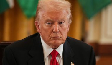 Ν.Τραμπ: Ανακοίνωσε πως οι ΗΠΑ δεν θα παραστούν στη Σύνοδο της G20 στη Νότια Αφρική