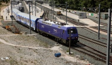 Ακινητοποιήθηκε συρμός της Hellenic Train στον σταθμό Σφενδάλης λόγω βλάβης: Ταλαιπωρία για τους 230 επιβάτες
