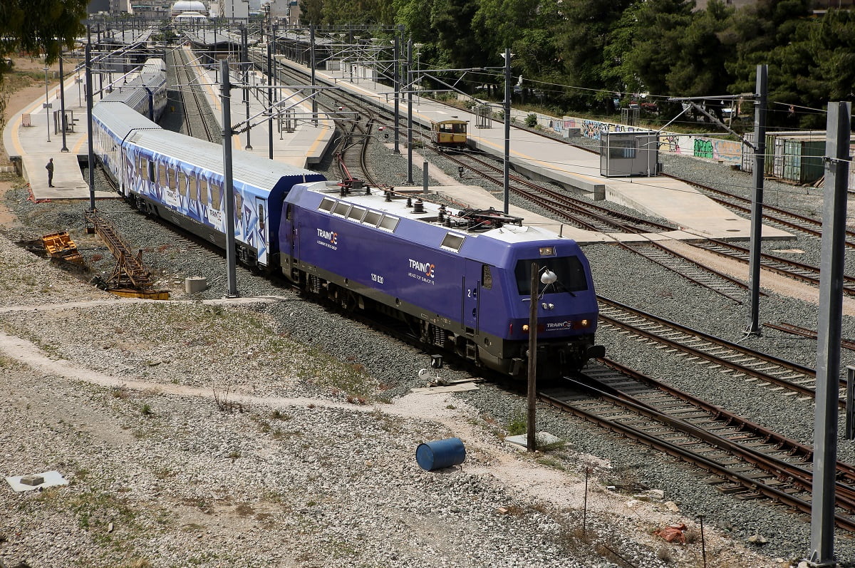 Ακινητοποιήθηκε συρμός της Hellenic Train στον σταθμό Σφενδάλης λόγω βλάβης: Ταλαιπωρία για τους 230 επιβάτες