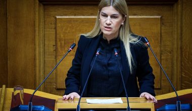 Σ.Βολουδάκη για το μακελειό στην Κρήτη: «Ώρα για αυστηρότερους ελέγχους στην οπλοκατοχή»