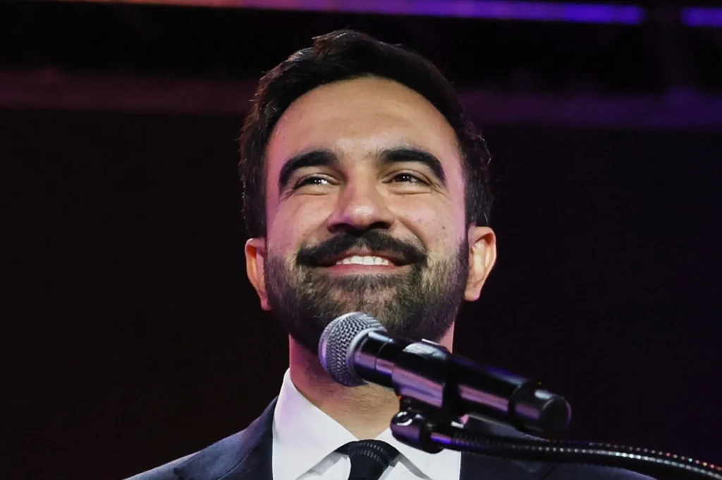 Όχι δεν είναι το Αφγανιστάν: Είναι στη Νέα Υόρκη και ο ομιλών είναι ο νέος ισλαμιστής δήμαρχός της!