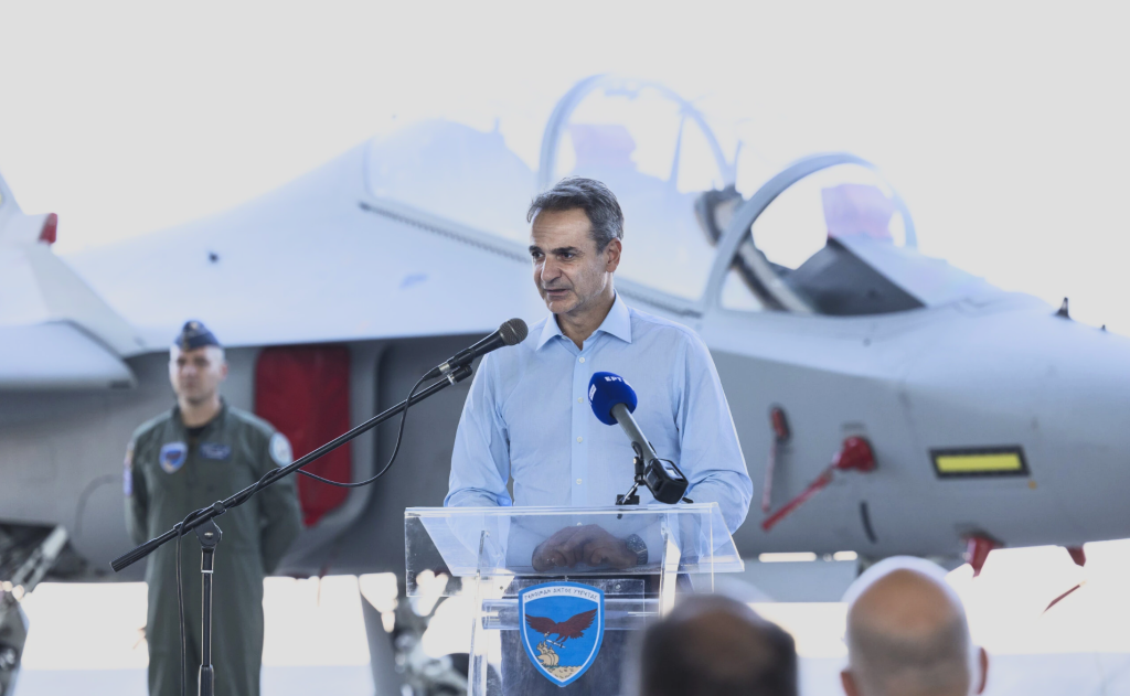 Κ.Μητσοτάκης: «Τα ελληνικά φτερά είναι ισχυρότερα από ποτέ» – Το μήνυμα για την Πολεμική Αεροπορία
