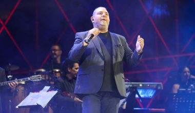 Στέλιος Διονυσίου: «Ο πατέρας μου φυλακίστηκε για ουσίες – Μόχθησε για να ορθοποδήσει» (βίντεο)