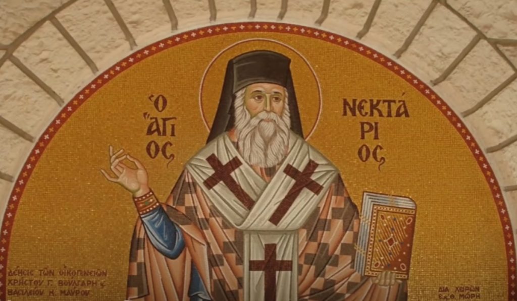 Άγιος Νεκτάριος: Το συγκλονιστικό θαύμα στον τάφο του στην Αίγινα – Τι σημαίνει το χτύπημα της ράβδου