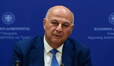 Κ.Τσιάρας: «Αν εμβολιάσουμε τότε δεν θα είμαστε χώρα ελεύθερη από ευλογιά»