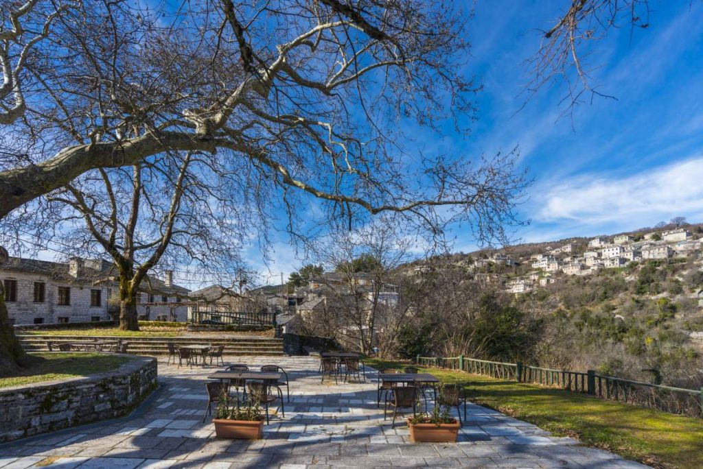 Βίτσα: Το «πέτρινο διαμάντι» του Ζαγορίου που είναι χωρισμένο σε δύο γειτονιές (φωτο)