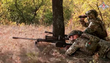 Ρώσοι ελεύθεροι σκοπευτές εξόντωσαν με χειρουργική ακρίβεια Ουκρανούς στρατιώτες στο Λουγκάνσκ – Δείτε βίντεο