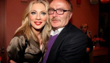 Σ.Καρύδη για τον πατέρα της: «Ήμουν προετοιμασμένη για τον θάνατό του – Ό,τι είχαμε να πούμε, το είπαμε» (βίντεο)