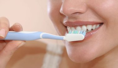 Τελικά πόσες φορές την ημέρα πρέπει να βουρτσίζουμε τα δόντια μας; – Τι αποκαλύπτει οδοντίατρος