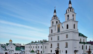 Λευκορωσία: Mοναστήρι 400 ετών πωλήθηκε για μόλις… 10 ευρώ!