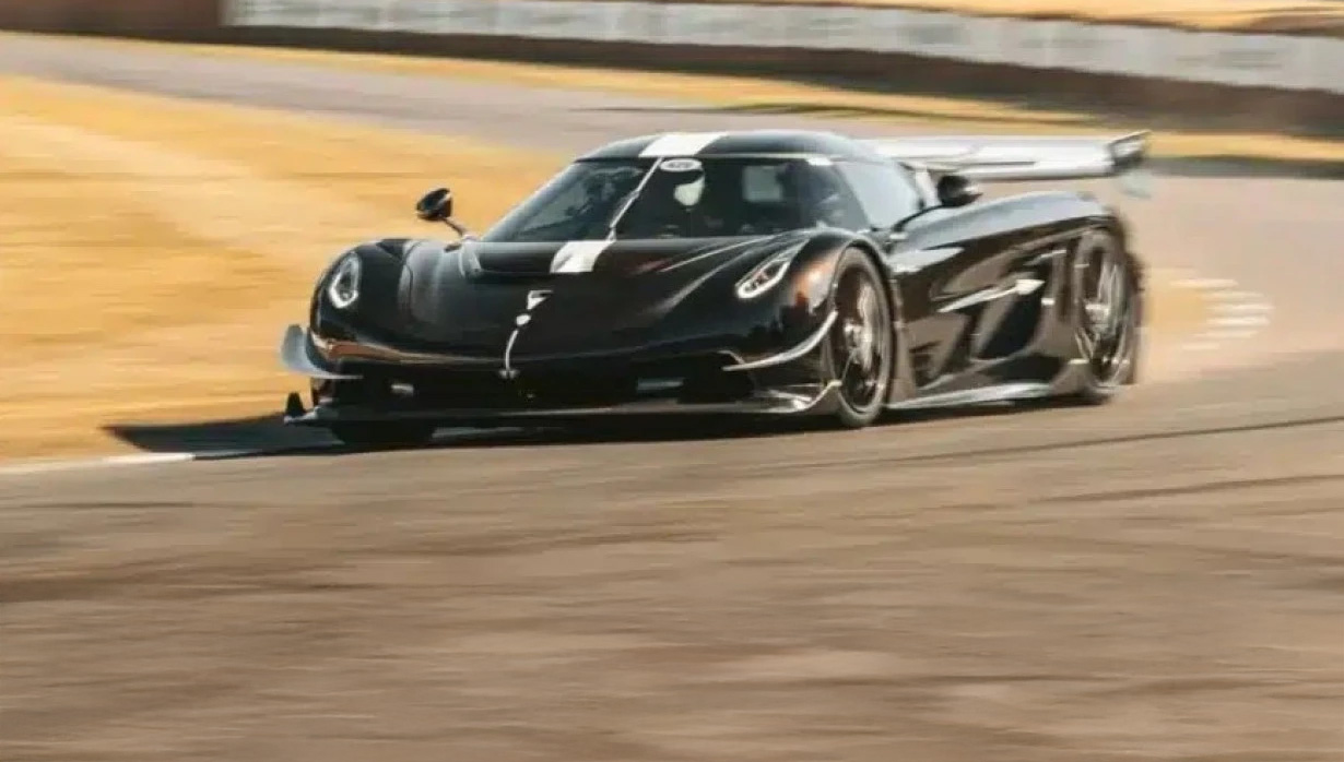 Koenigsegg Sadair’s Spear: Νέο ρεκόρ στη Laguna Seca (βίντεο)