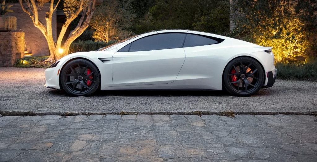 Tesla: Νέο look για το Semi και νέα ημερομηνία για το Roadster