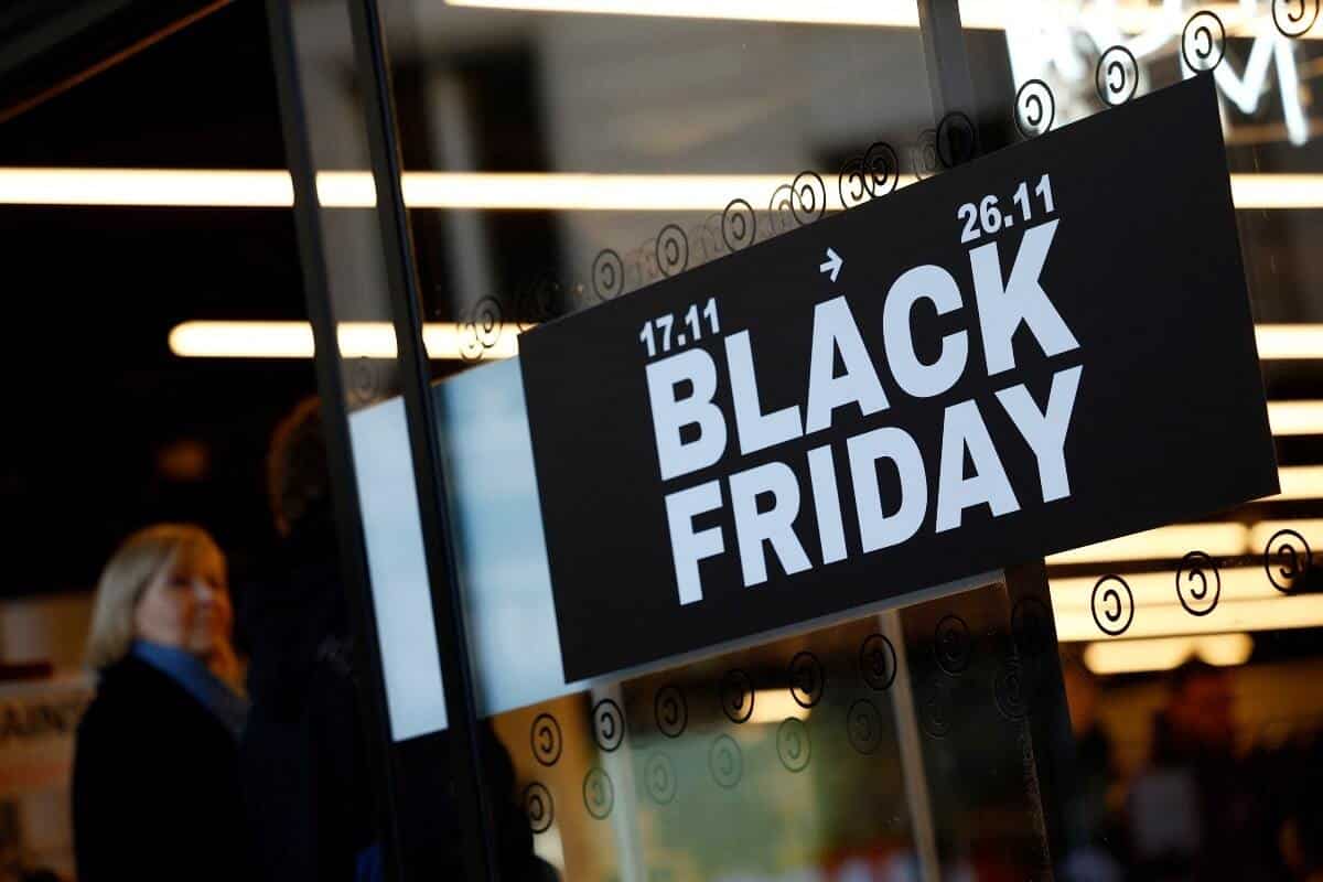 Black Friday 2025: Ρεκόρ πρόθεσης για αγορές από τους Έλληνες – Αλλά και επιφυλάξεις