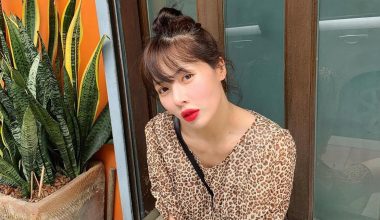 Βίντεο: Η Νοτιοκορεάτισσα σταρ της K-pop Hyuna λιποθύμησε στη σκηνή ενώ τραγουδούσε – «Δεν θυμάμαι τίποτα»