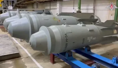Οι «θαυματουργές» ρωσικές FAB-3000: Διαλύουν όλες τις ουκρανικές οχυρώσεις