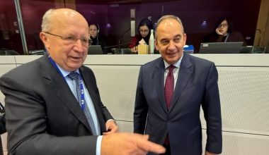 Η Ελλάδα ξεκαθαρίζει: Η Τουρκία εκτός SAFE λόγω casus belli και παράνομης κατοχής