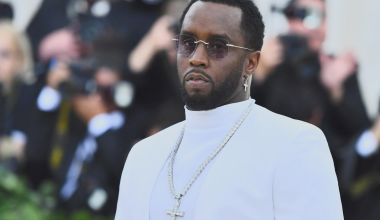 Ο S.Diddy εργάζεται στο παρεκκλήσι της φυλακής και μπαίνει σε πρόγραμμα απεξάρτησης