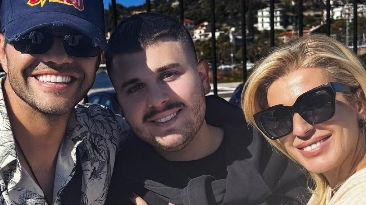 Στο Πολεμικό Ναυτικό ο γιος του Γ.Τσαλίκη: «Και σε αυτό σου το βήμα δίπλα σου» (φωτο)