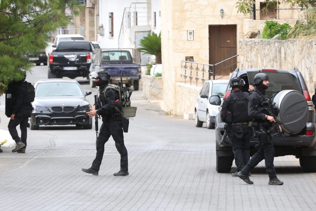 Kρήτη: Συνελήφθη 23χρονος ανιψιός του Φ.Καργάκη για το μακελειό στα Βορίζια – Κατηγορείται πως έβαλε τη βόμβα (upd)