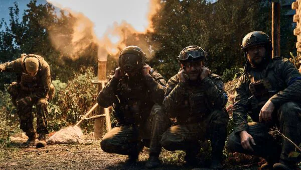 Ο ρωσικός Στρατός προωθείται στο Κουπιάνσκ: Κατεβαίνει νότια και από τις δύο όχθες του ποταμού Οσκίλ