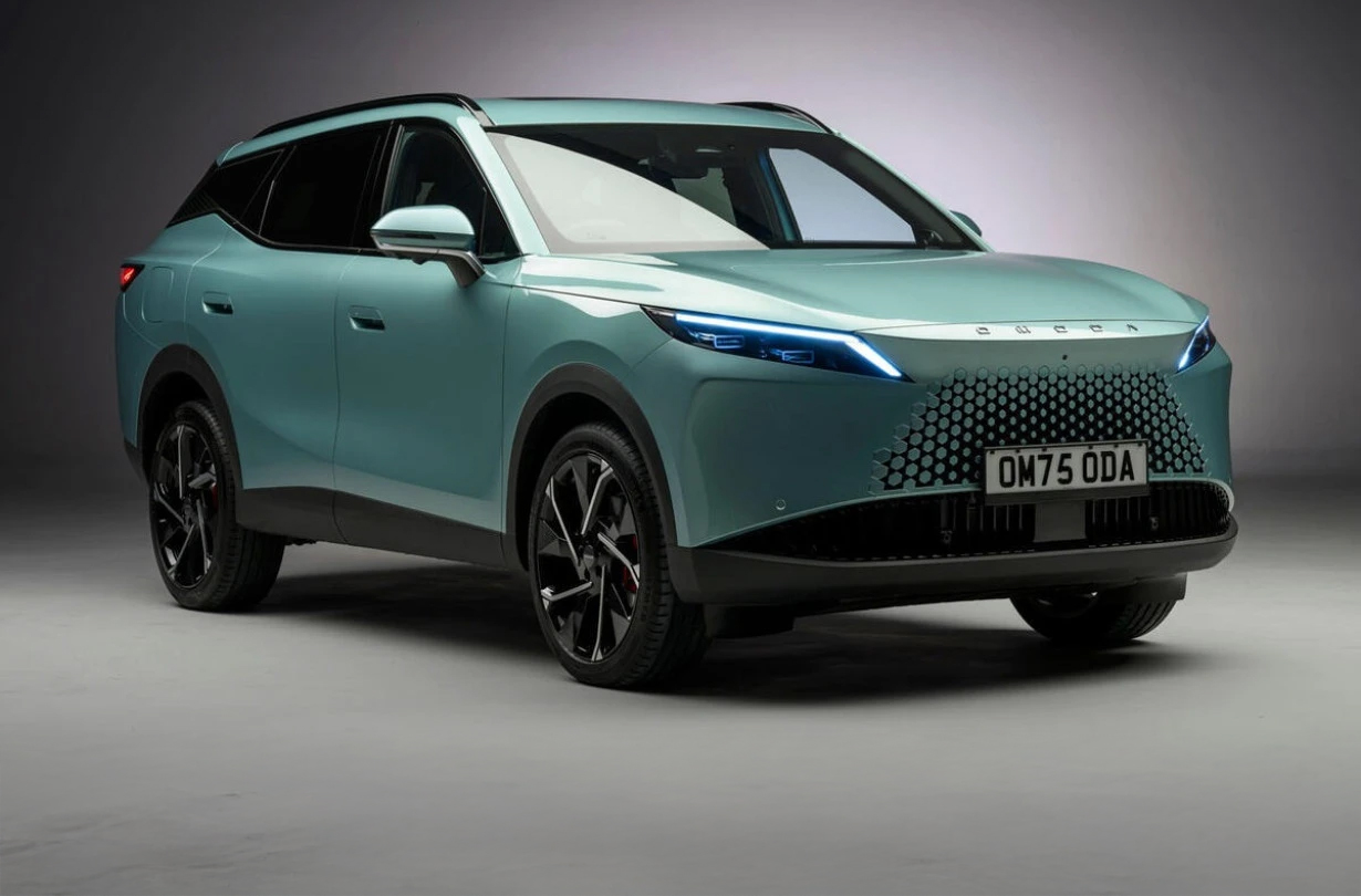 Omoda: Φέρνει νέο θερμικό SUV στην Ευρώπη (βίντεο)