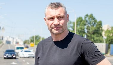 Β.Κλίτσκο: «Να κατέβει το όριο στρατολόγησης στα 22 έτη – Δεν βρίσκουμε στρατό»