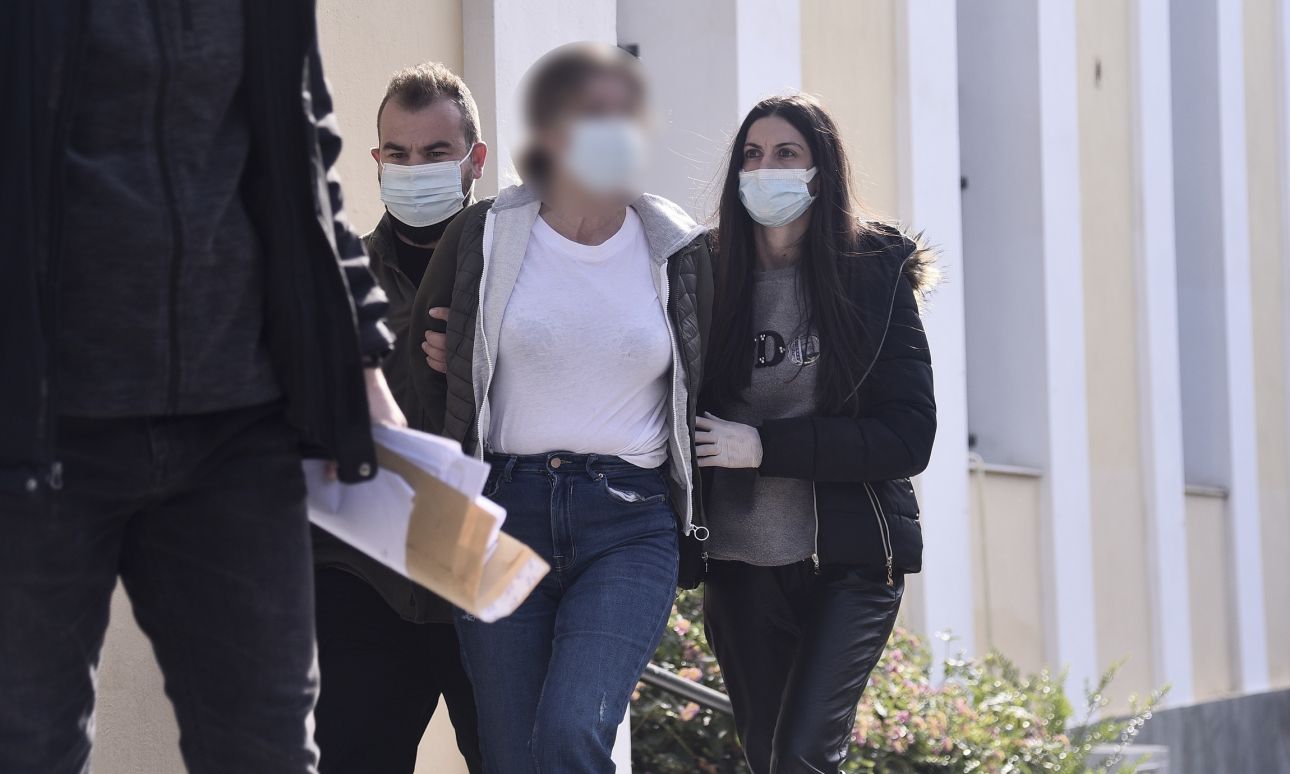 Χαλάνδρι: Ποινή κάθειρξης 21 ετών στην 54χρονη εικαστικό που άνοιξε πυρ εναντίον γνωστού οφθαλμιάτρου