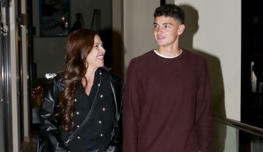 Η Ναταλία Δραγούμη αποκάλυψε σε ποια ομάδα της Super League αγωνίζεται ως τερματοφύλακας ο γιος της (βίντεο)