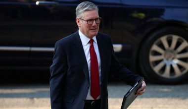 Ο Βρετανός υπουργός Υγείας απάντησε στα δημοσιεύματα περί «πραξικοπήματος» εναντίον του Κιρ Στάρμερ