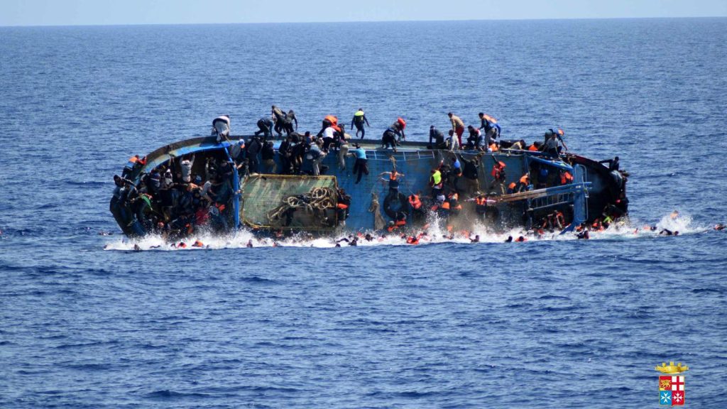 Ναυάγιο με 42 νεκρούς ανοικτά της Λιβύης – Δείτε πόσοι ήταν οι άνδρες και πόσες οι γυναίκες