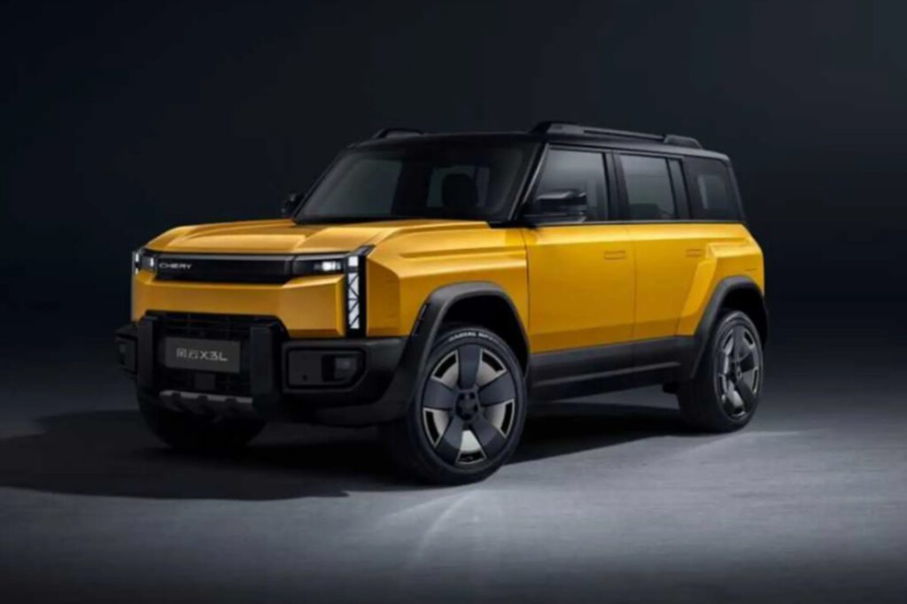 Αποτυχημένη η επίδειξη ηλεκτρικού οχήματος στο όρος Tianmen στην Κίνα: Kαταστράφηκε ιστορικός φράχτης (βίντεο)