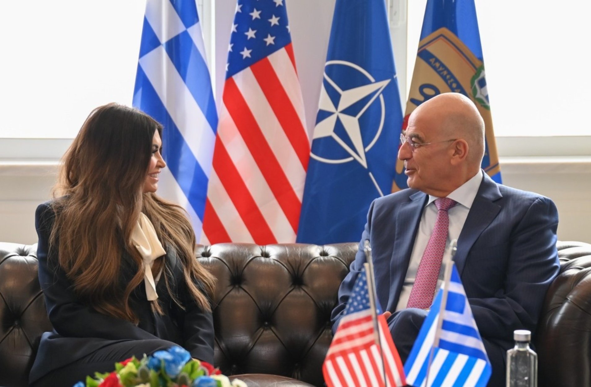 Ολοκληρώθηκε η συνάντηση Κ.Γκίλφοϊλ με Ν.Δένδια στο ΥΠΕΘΑ: «Μείνετε συντονισμένοι για περισσότερα!»