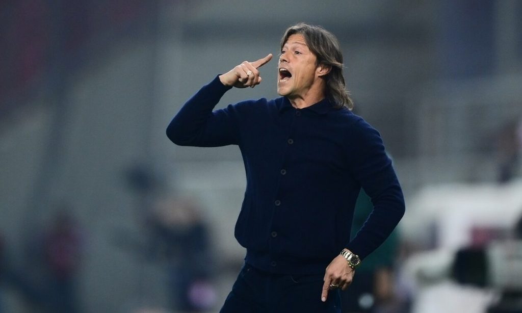 Επικός Αλμέιδα για τις μεταγραφές της Σεβίλλης: «Πρέπει πρώτα να φτάσω μέχρι τα Χριστούγεννα…»