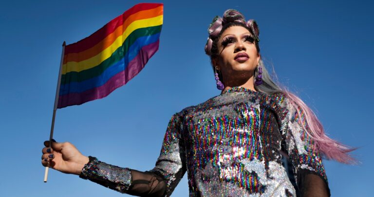 Οι βουλευτές του Καζακστάν ψήφισαν υπέρ της απαγόρευσης της «προπαγάνδας ΛΟΑΤΚΙ+»