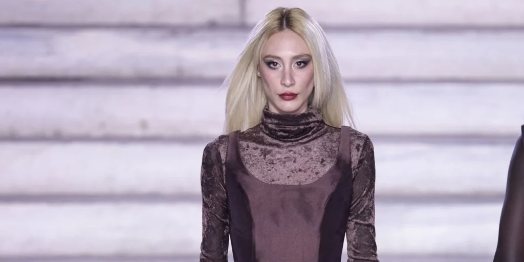 Κιάρα Μαρκέζη: Eντυπωσίασε στην πασαρέλα η εγγονή του Άκη Τσοχατζόπουλου (φωτο)