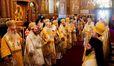 Πλήθος Αρχιερέων στα ονομαστήρια του Μητροπολίτη Μεσσηνίας Χρυσοστόμου