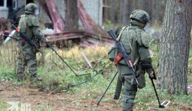 Κουρσκ: Βορειοκορεάτες ναρκαλιευτές απομακρύνουν νάρκες από το πεδίο της μάχης