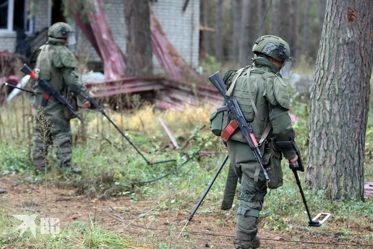 Κουρσκ: Βορειοκορεάτες ναρκαλιευτές απομακρύνουν νάρκες από το πεδίο της μάχης