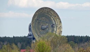 Ρωσία: Στο «φως» σπάνιες εικόνες του γιγάντιου ραδιοτηλεσκοπίου RT-64 στο Καλιάζιν