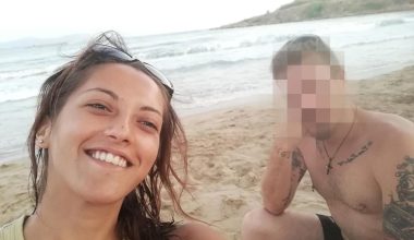 Δολοφονία Κ.Γρίβα: Ελεύθερη με όρους η αξιωματικός υπηρεσίας του ΑΤ Αγίων Αναργύρων