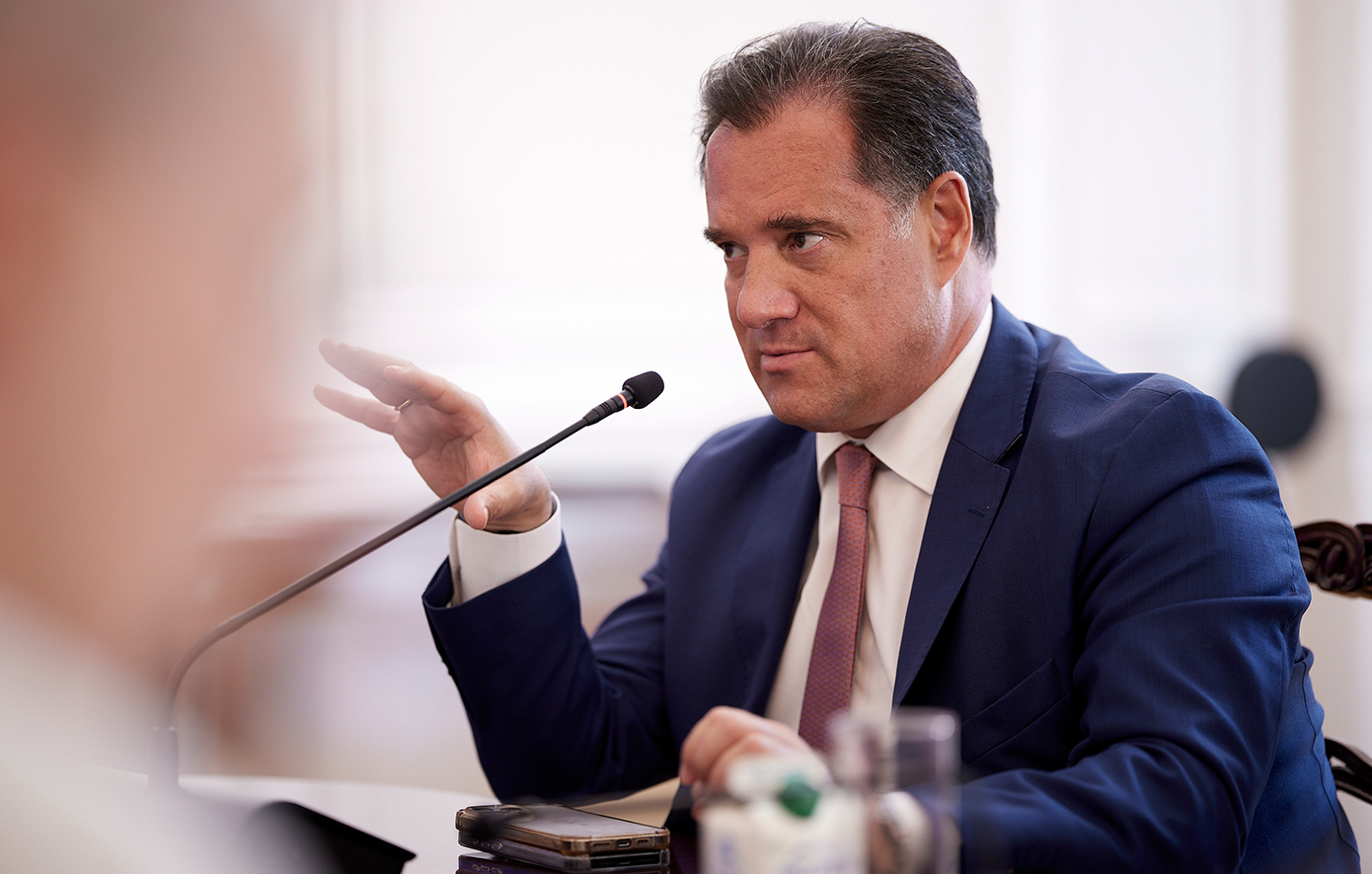 Άδωνις Γεωργιάδης: Ανήσυχος από τον ρομποτικό «στρατό» της Κίνας – «Πρέπει να προετοιμαστούμε»