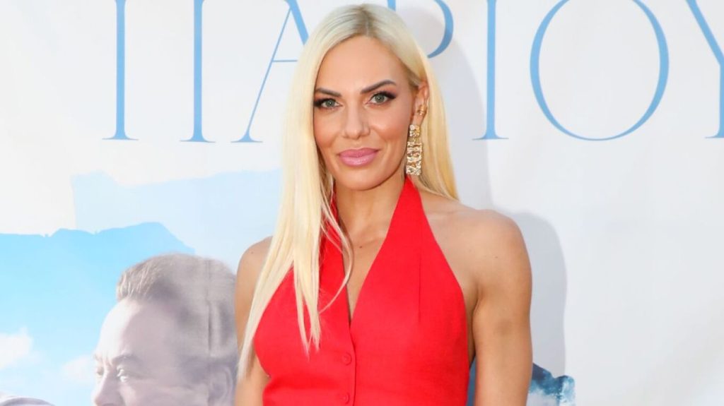 Ιωάννα Μαλέσκου: Με νέο look εμφανίστηκε η παρουσιάστρια – «Πρώτη φορά ενθουσιάστηκε ο άντρας μου» (βίντεο)