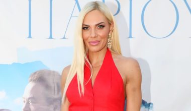 Ιωάννα Μαλέσκου: Με νέο look εμφανίστηκε η παρουσιάστρια – «Πρώτη φορά ενθουσιάστηκε ο άντρας μου» (βίντεο)
