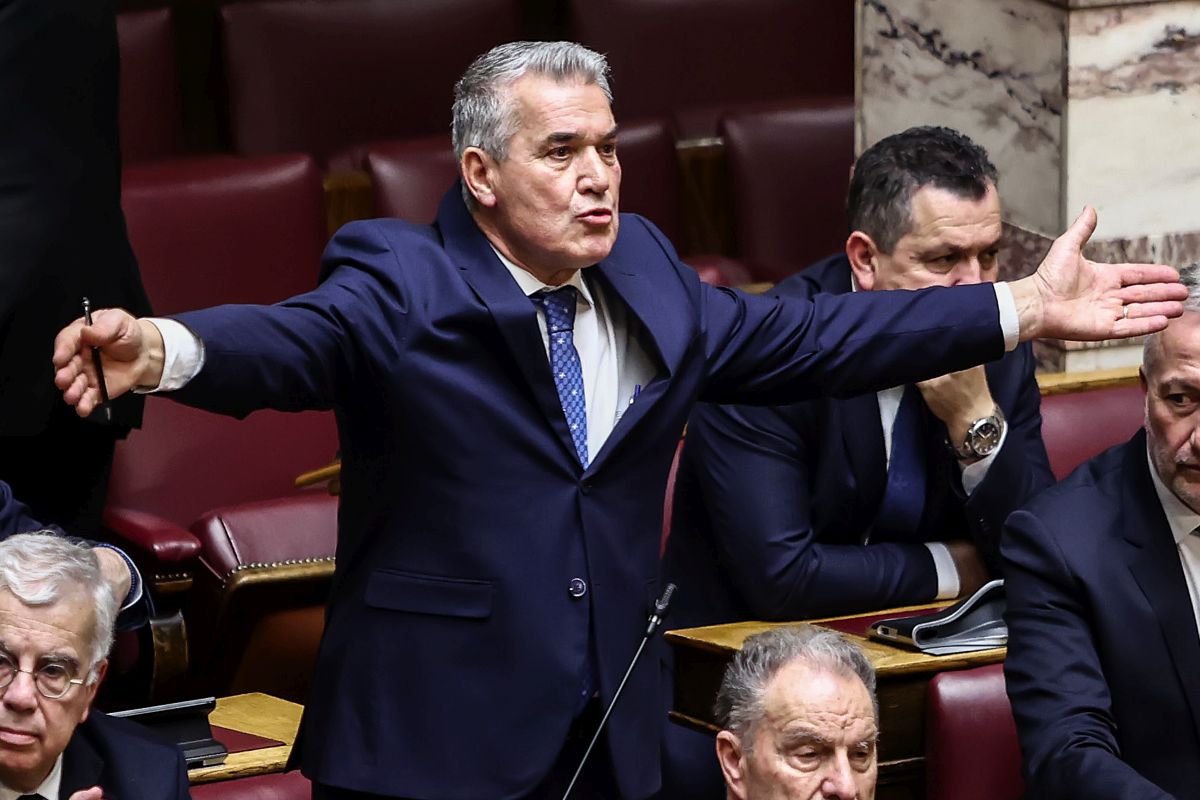 Το… δράμα του Δ.Κυριαζίδη: Ο βουλευτής της ΝΔ λέει ότι δεν μπορεί να ζήσει με 5.000 ευρώ