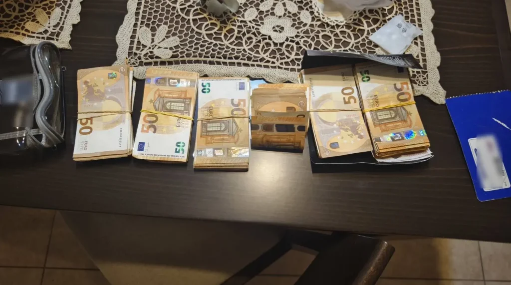 Στο «φως» αποκαλυπτικοί διάλογοι μεταξύ των μελών του κυκλώματος που έστηνε απάτες: Τι έλεγαν για τον Σ.Μαρτίκα