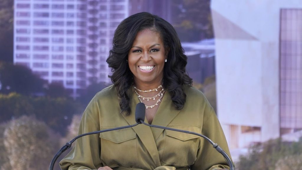 Μ.Ομπάμα: «Οι ΗΠΑ δεν είναι έτοιμες για γυναίκα πρόεδρο»